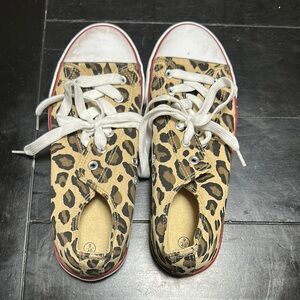 Animal Print Casual Sneakers with White Soles